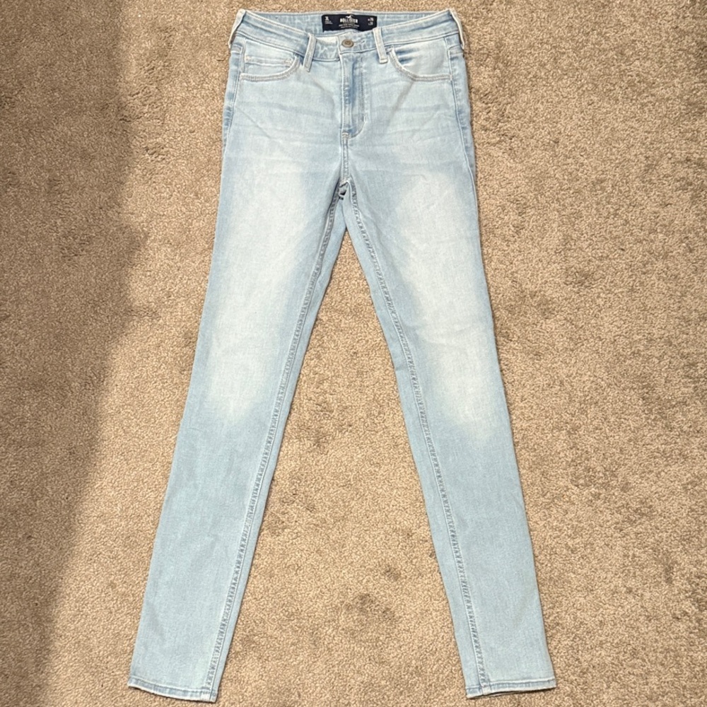 Hollister Light Wash Women's Skinny Jeans